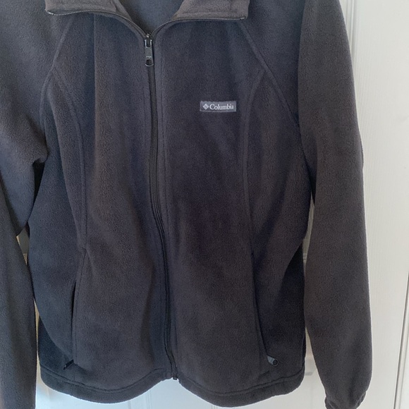 Fleece jacket excellent condition - Picture 6 of 7